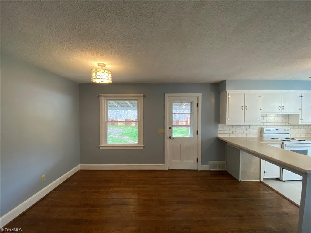 property viewer photo 8