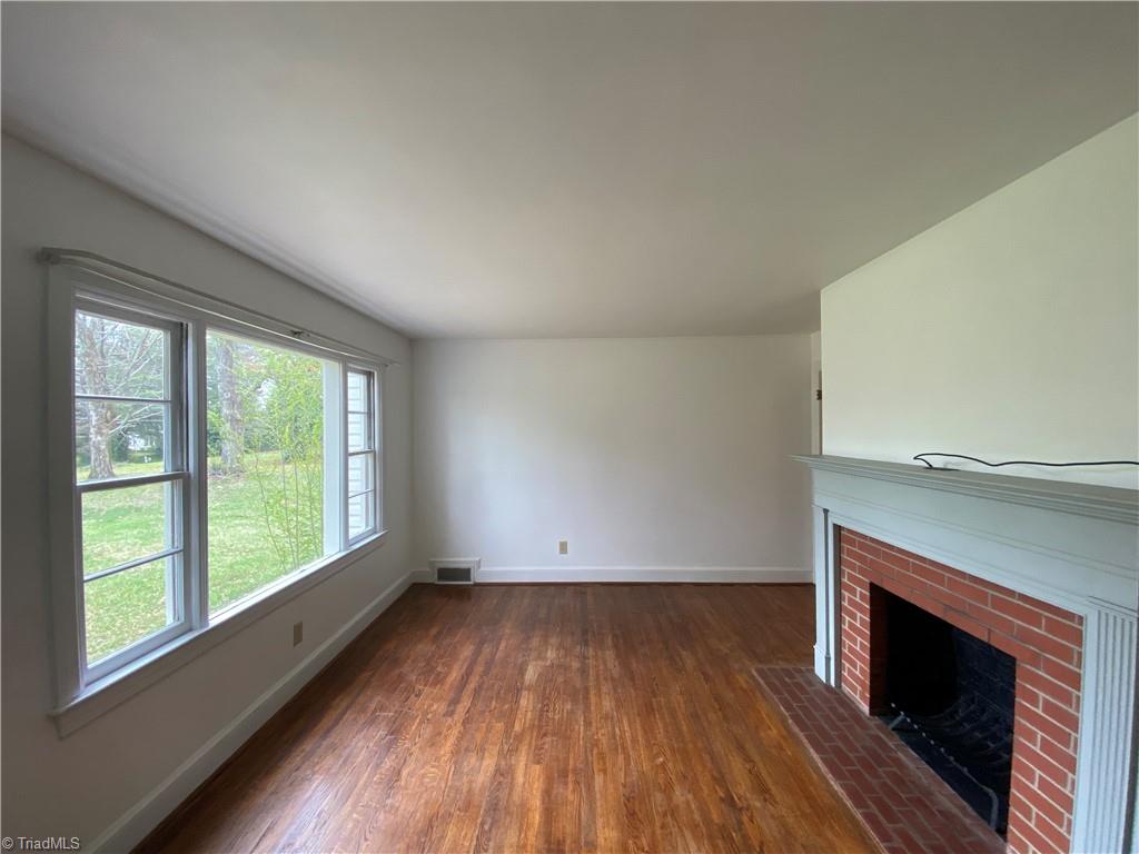 property viewer photo 9