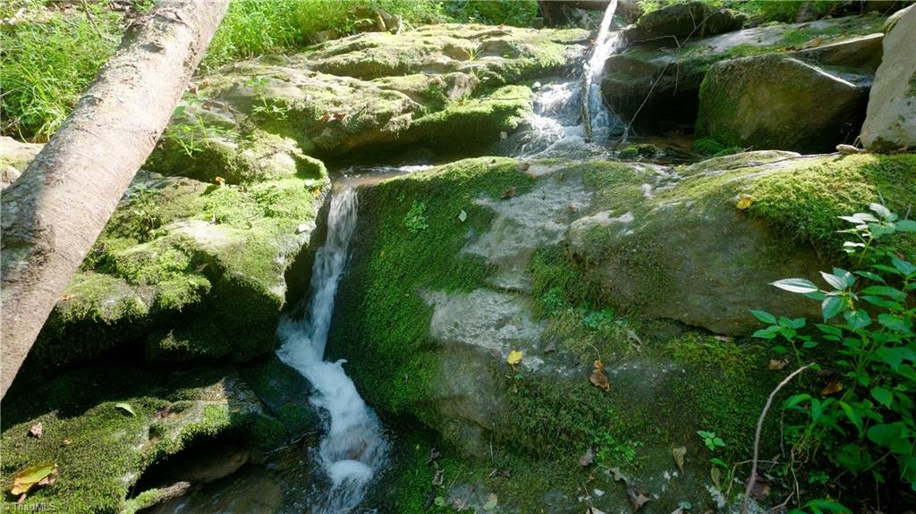 property viewer photo 33
