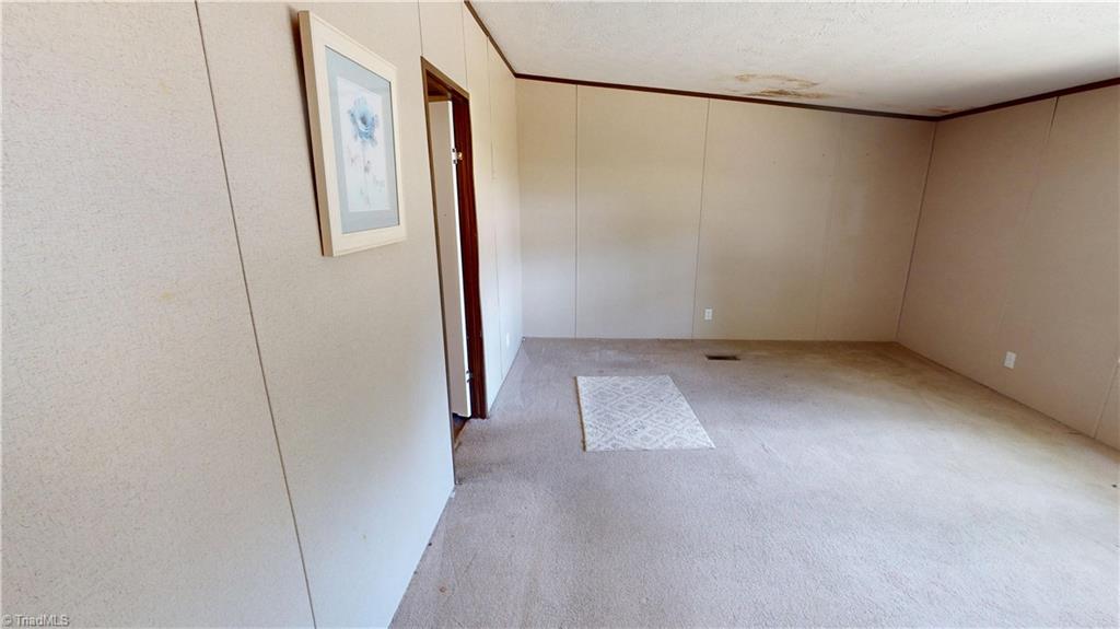 property viewer photo 21