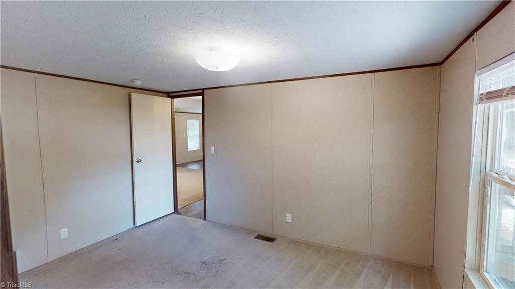 property viewer photo 34