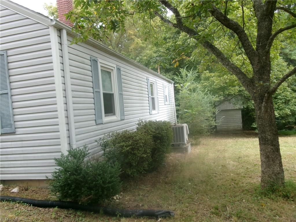 property viewer photo 3