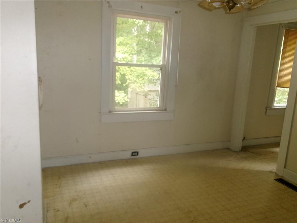 property viewer photo 7