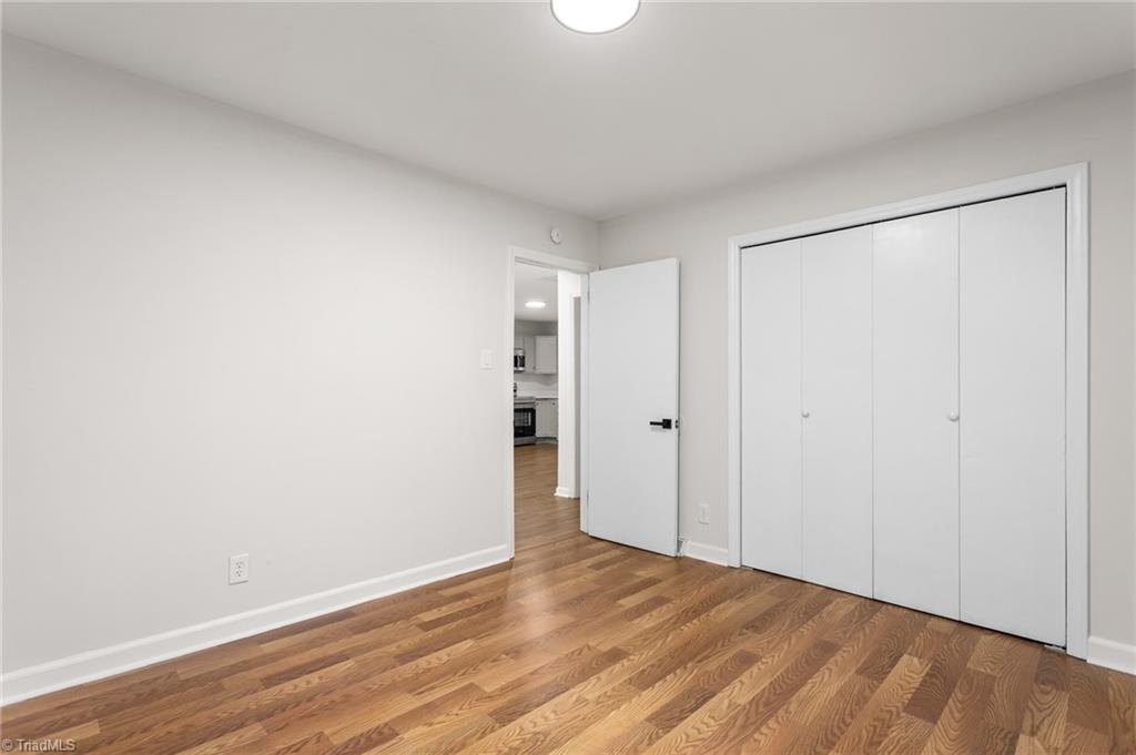 property viewer photo 10