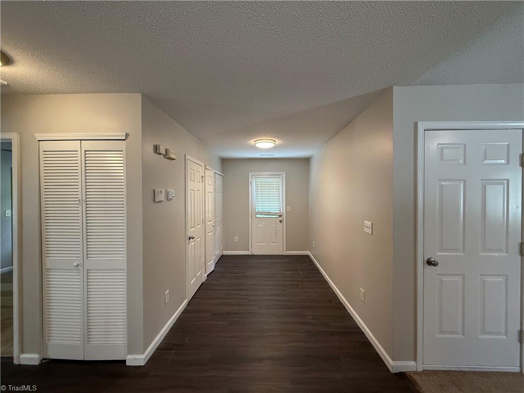 property viewer photo 1
