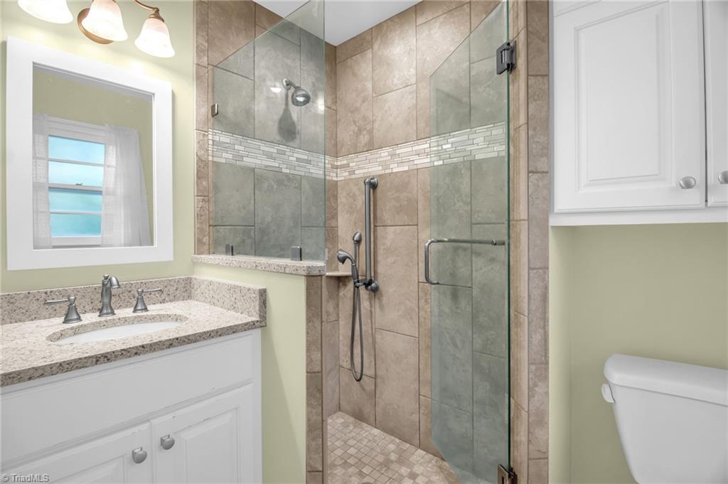 property viewer photo 21