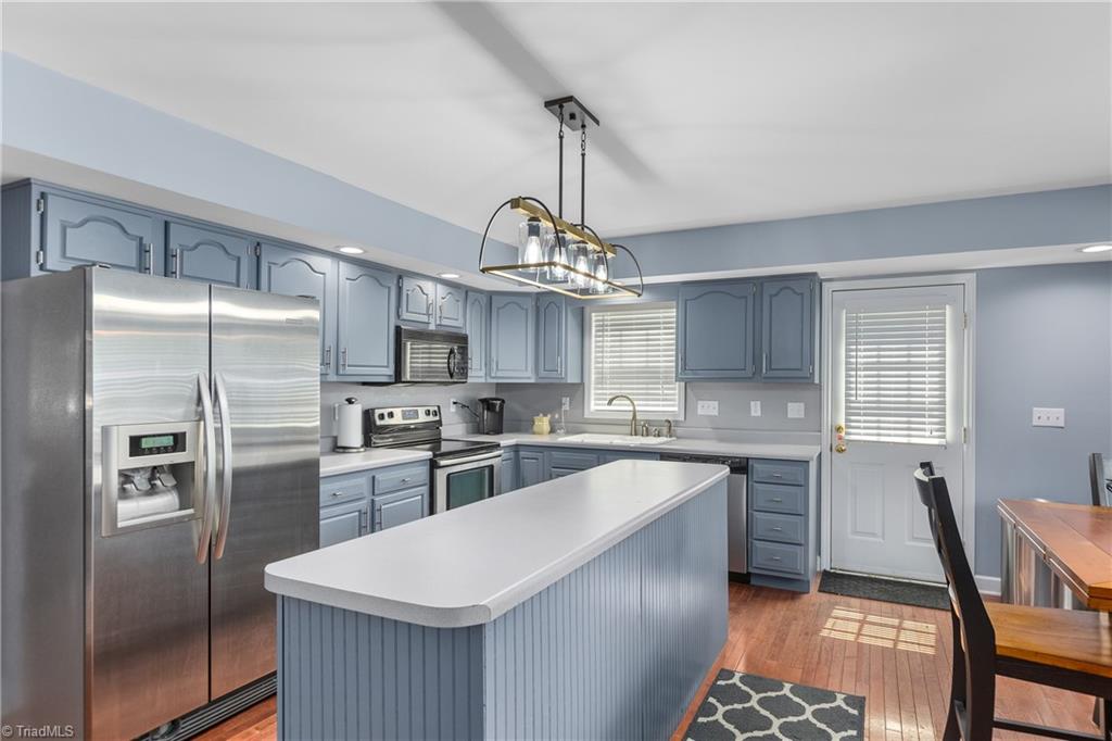 property viewer photo 11