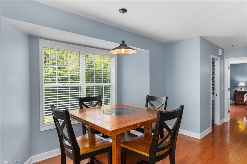 property viewer photo 17