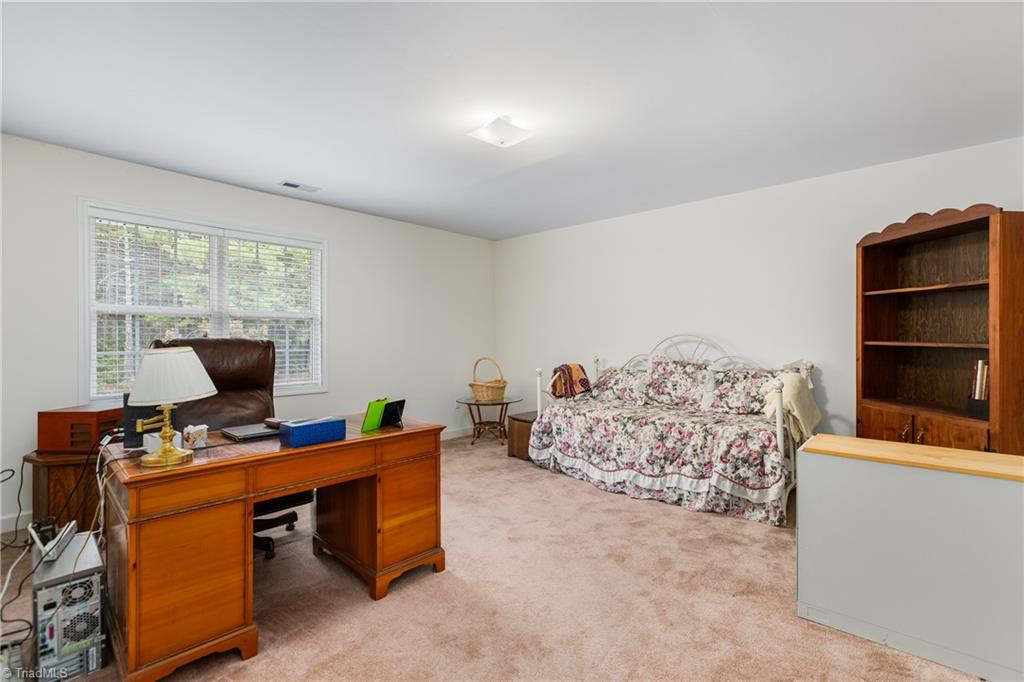 property viewer photo 31