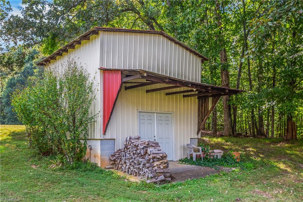 property viewer photo 45
