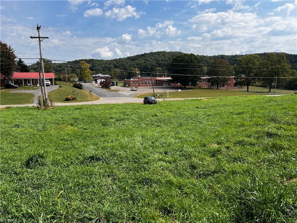 main property photo 10