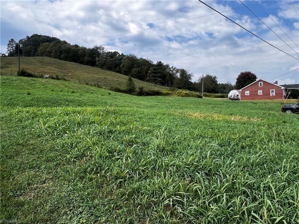 main property photo 5