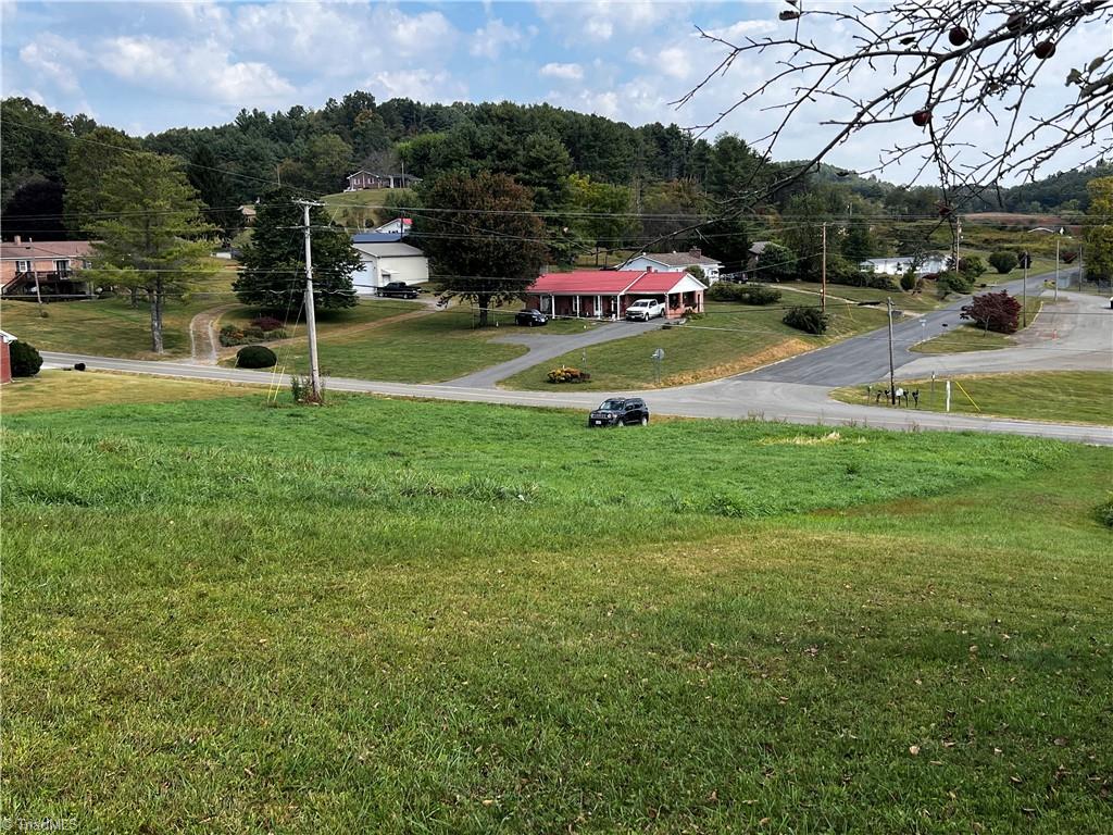 main property photo 9