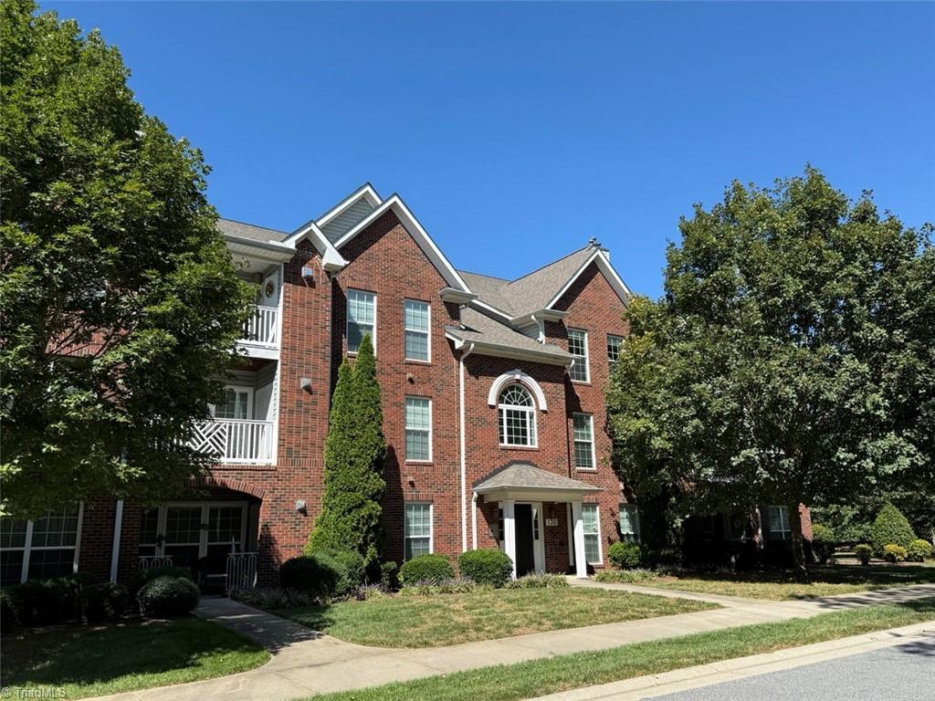 main property photo 0