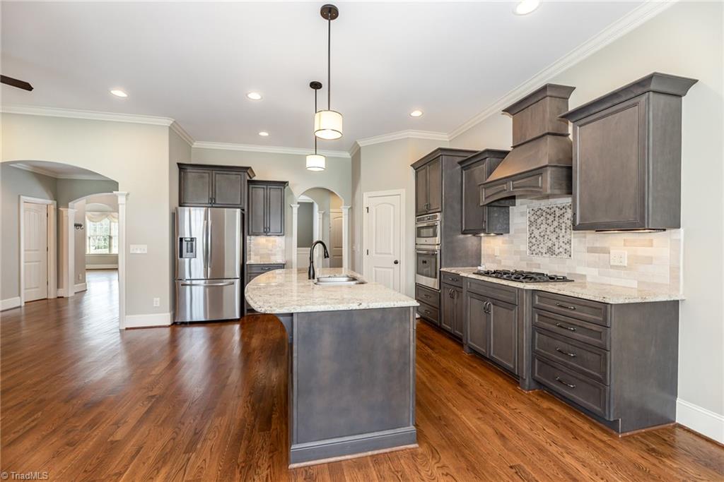 property viewer photo 10