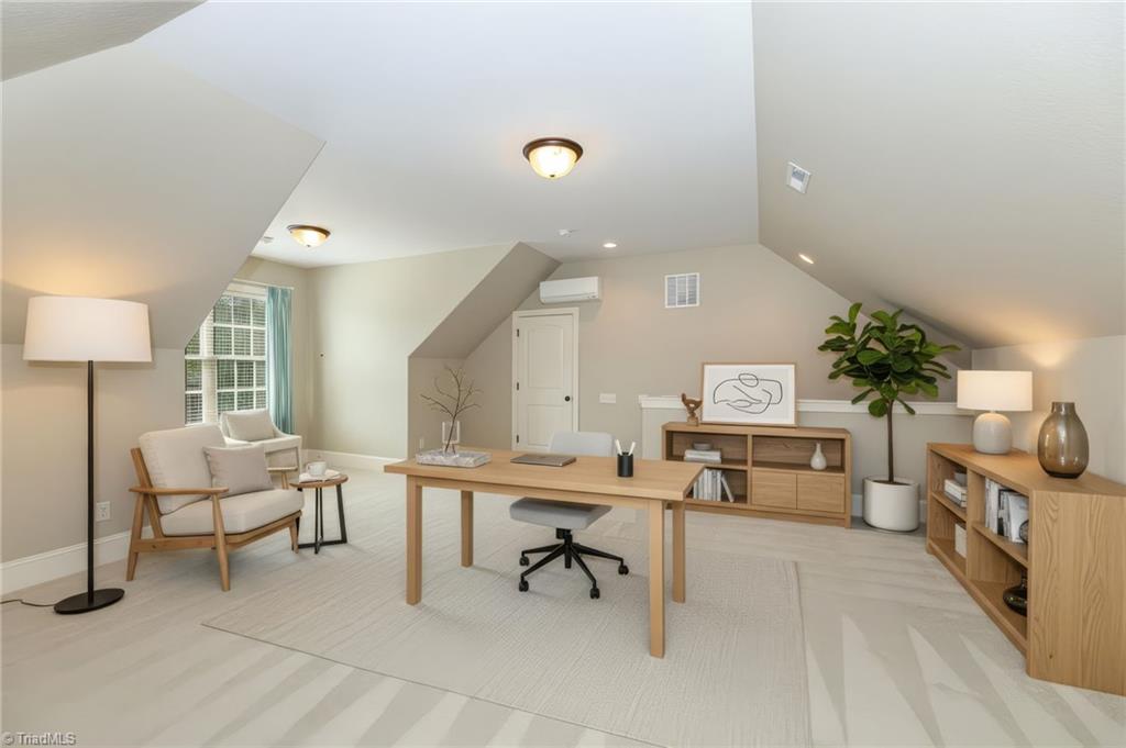 property viewer photo 26