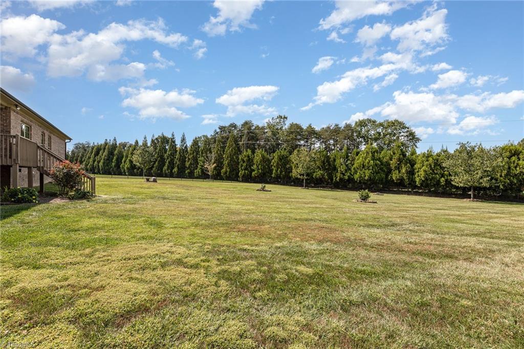 property viewer photo 28