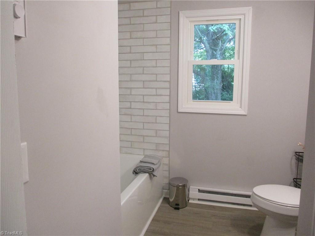 property viewer photo 9