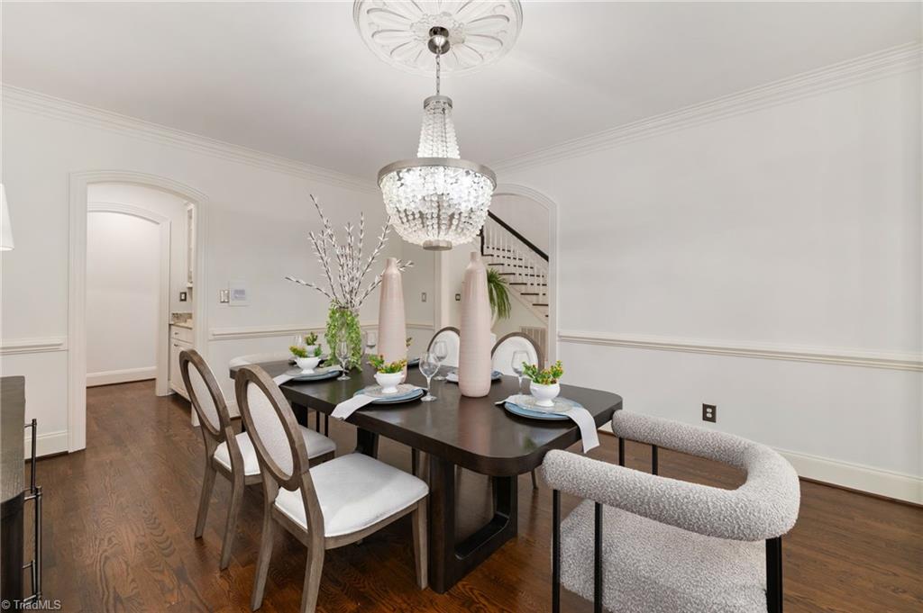 property viewer photo 13