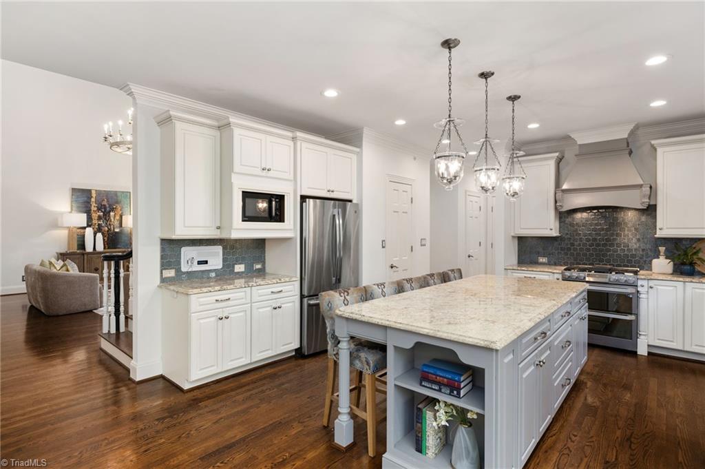property viewer photo 19