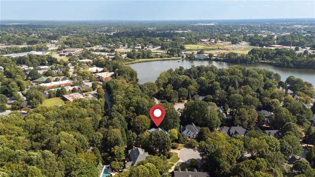 property viewer photo 47
