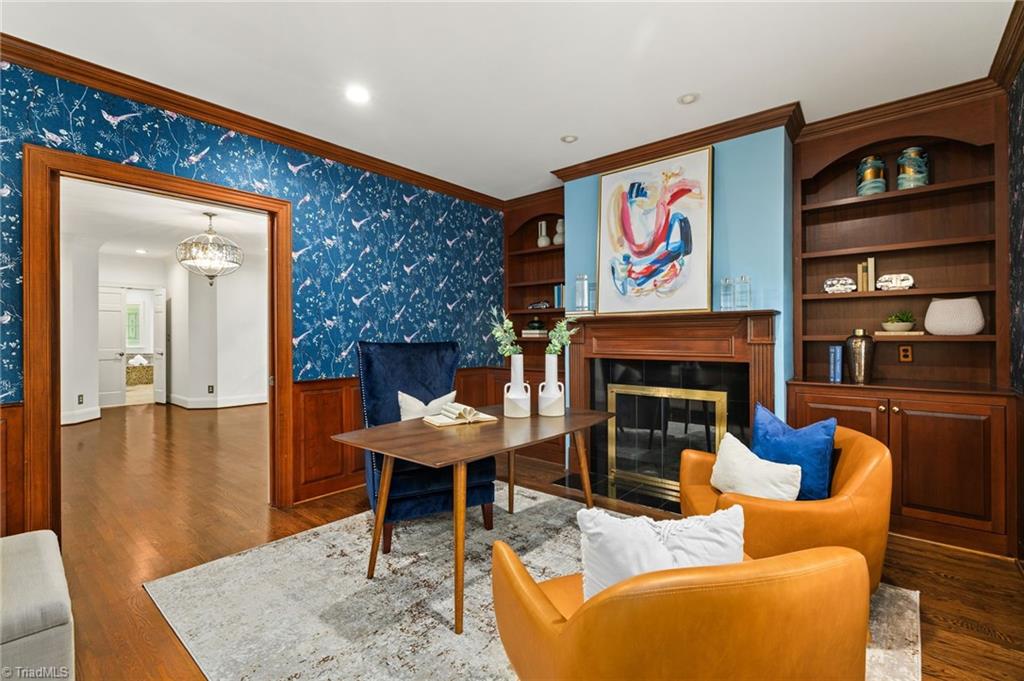 property viewer photo 5