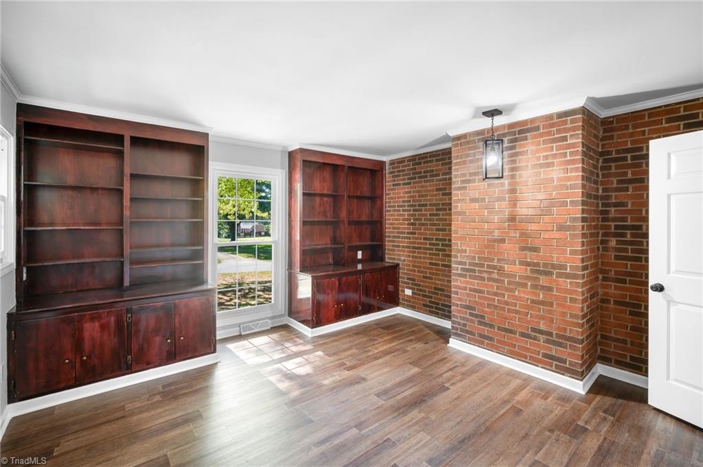 property viewer photo 11