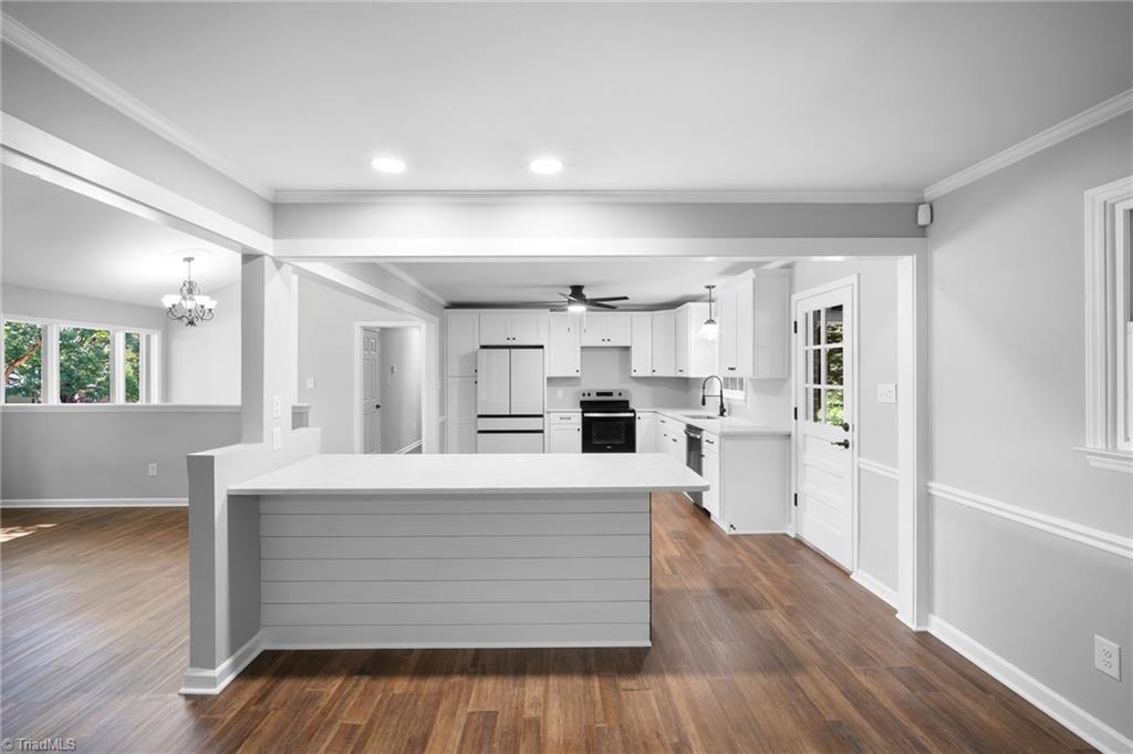 property viewer photo 14