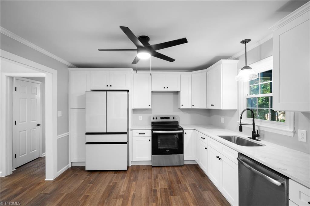 property viewer photo 18