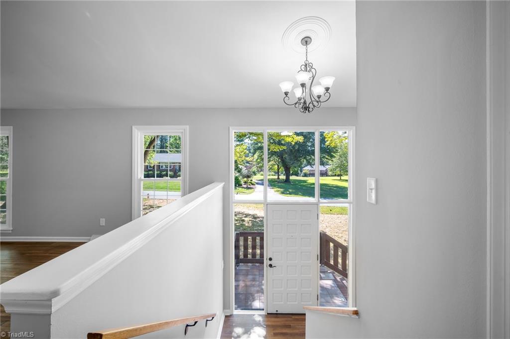 property viewer photo 9