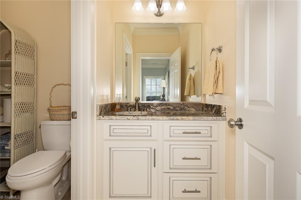 main property photo 32
