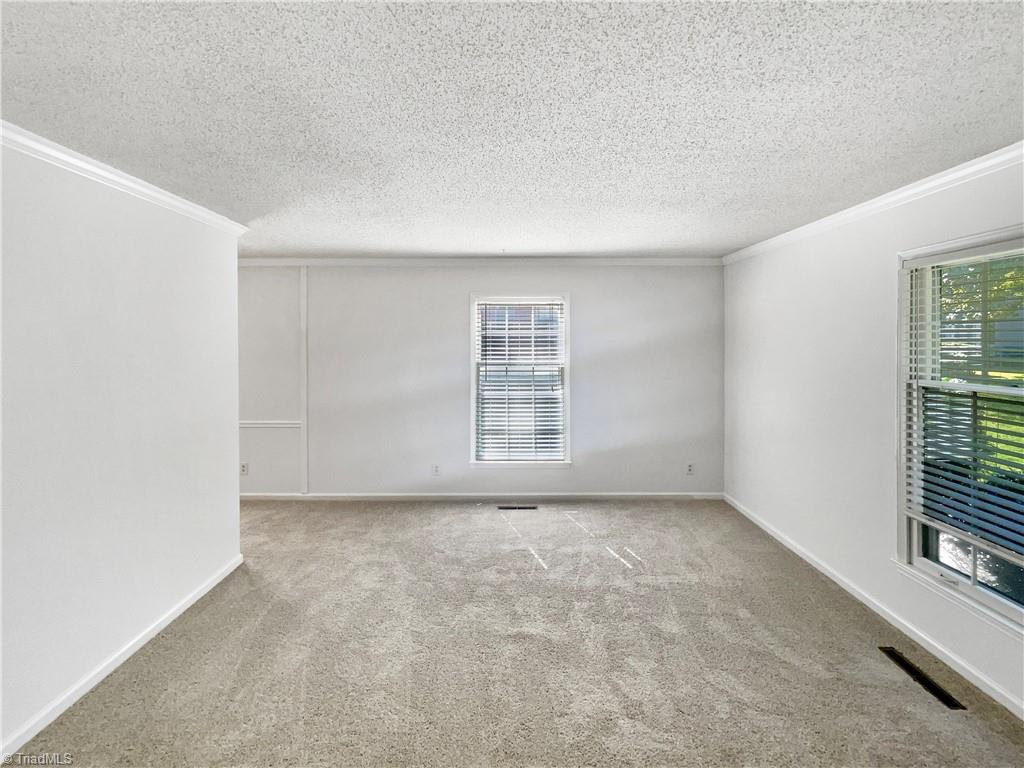 property viewer photo 10