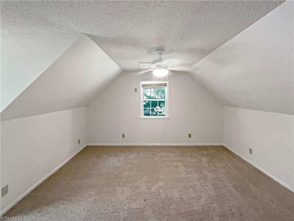 property viewer photo 15