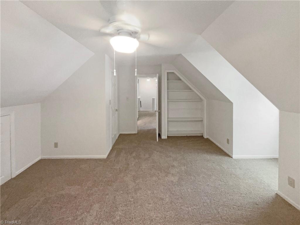 property viewer photo 16