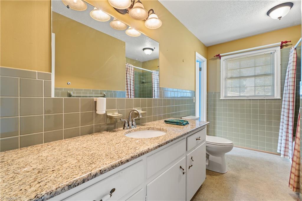 property viewer photo 19