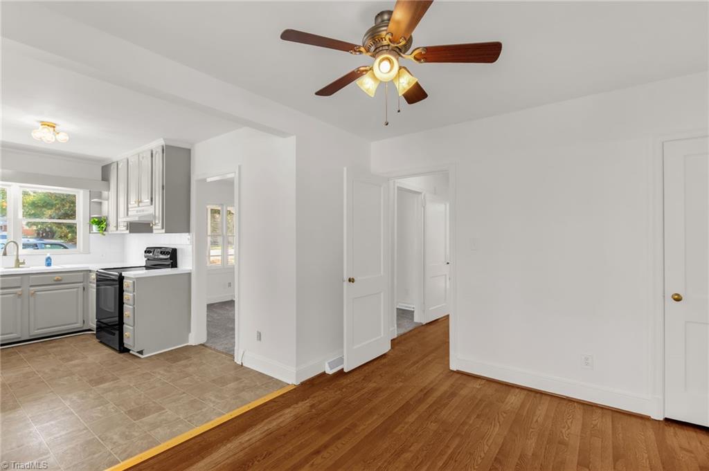 property viewer photo 10