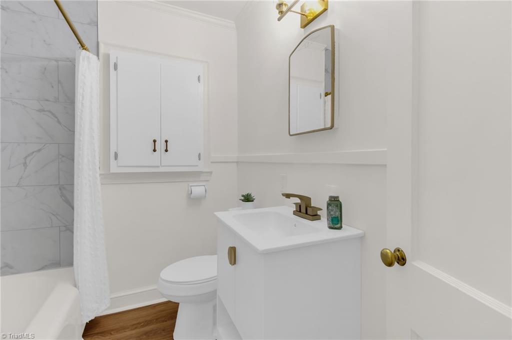 property viewer photo 14