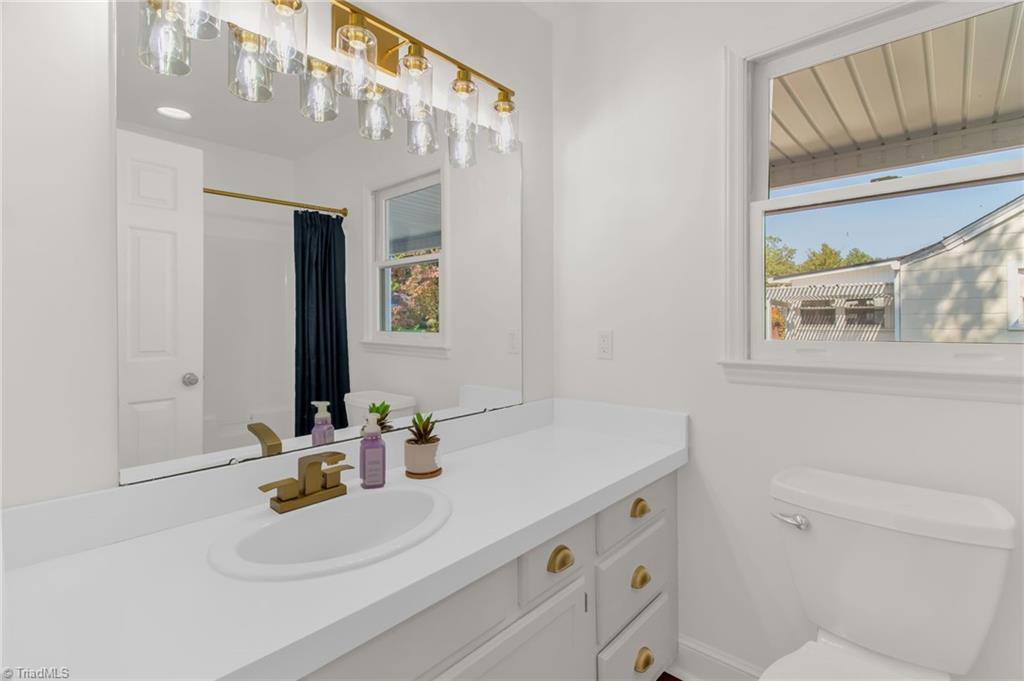 property viewer photo 19