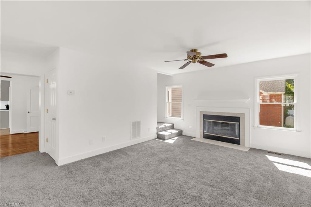 property viewer photo 20