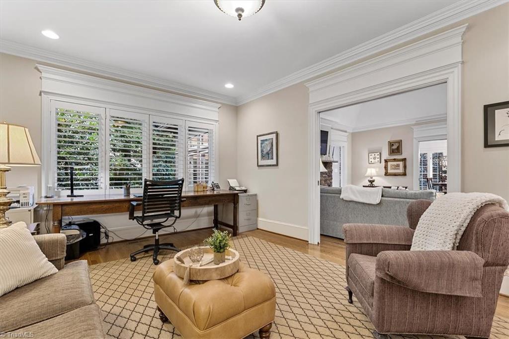 property viewer photo 23