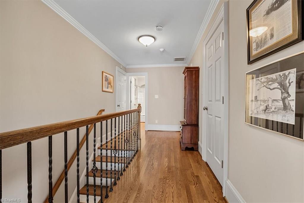 property viewer photo 28