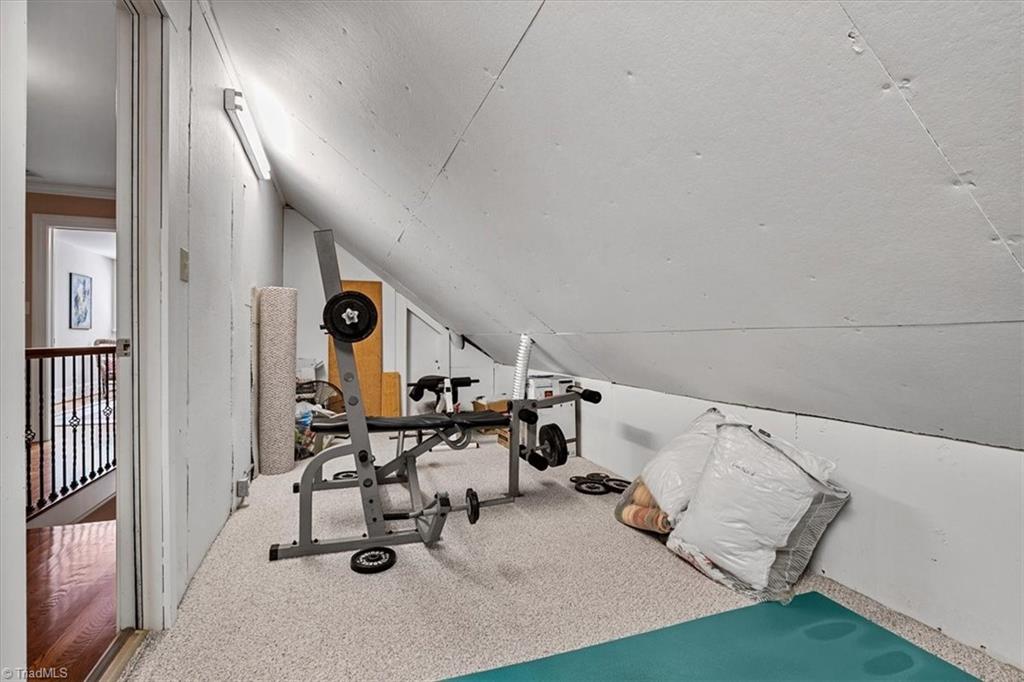 property viewer photo 33