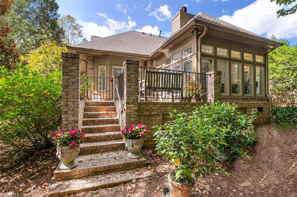 property viewer photo 36