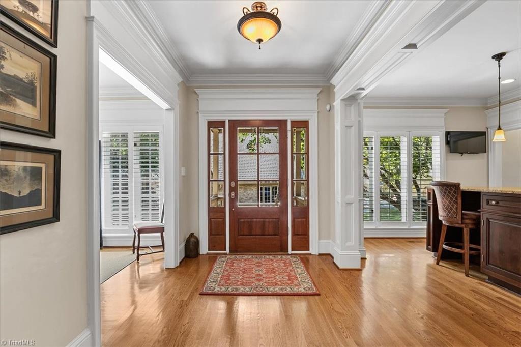 property viewer photo 7