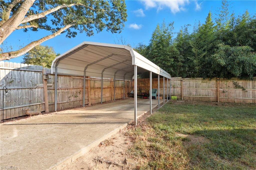 property viewer photo 24