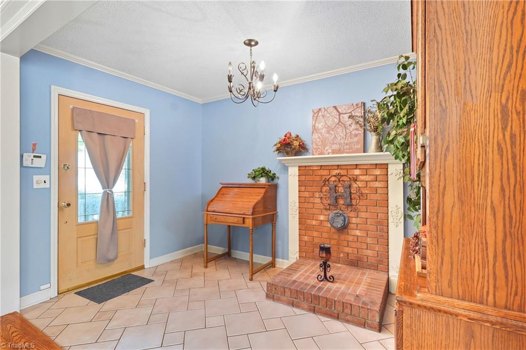 property viewer photo 3