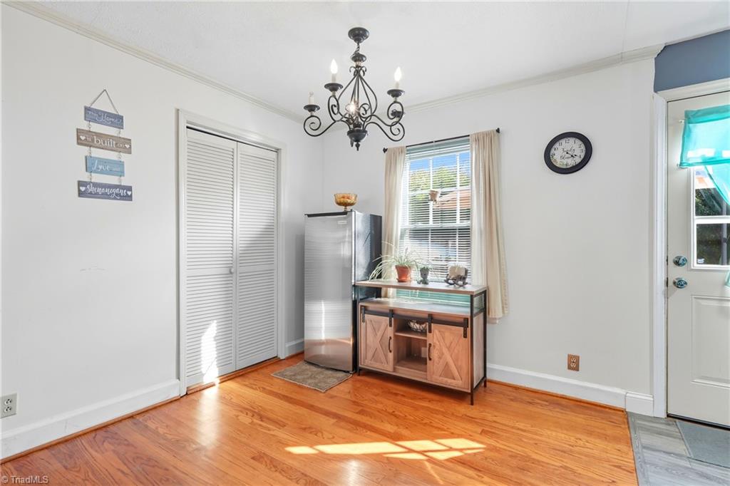 property viewer photo 6