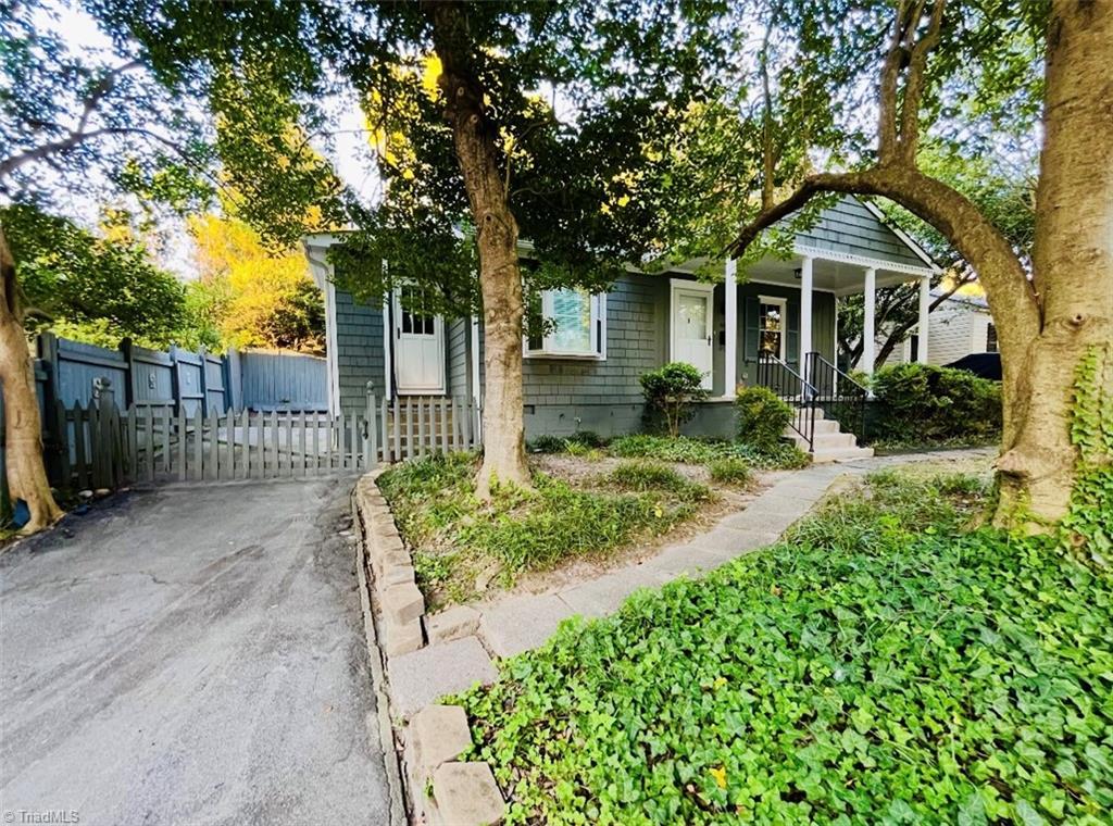 main property photo 0
