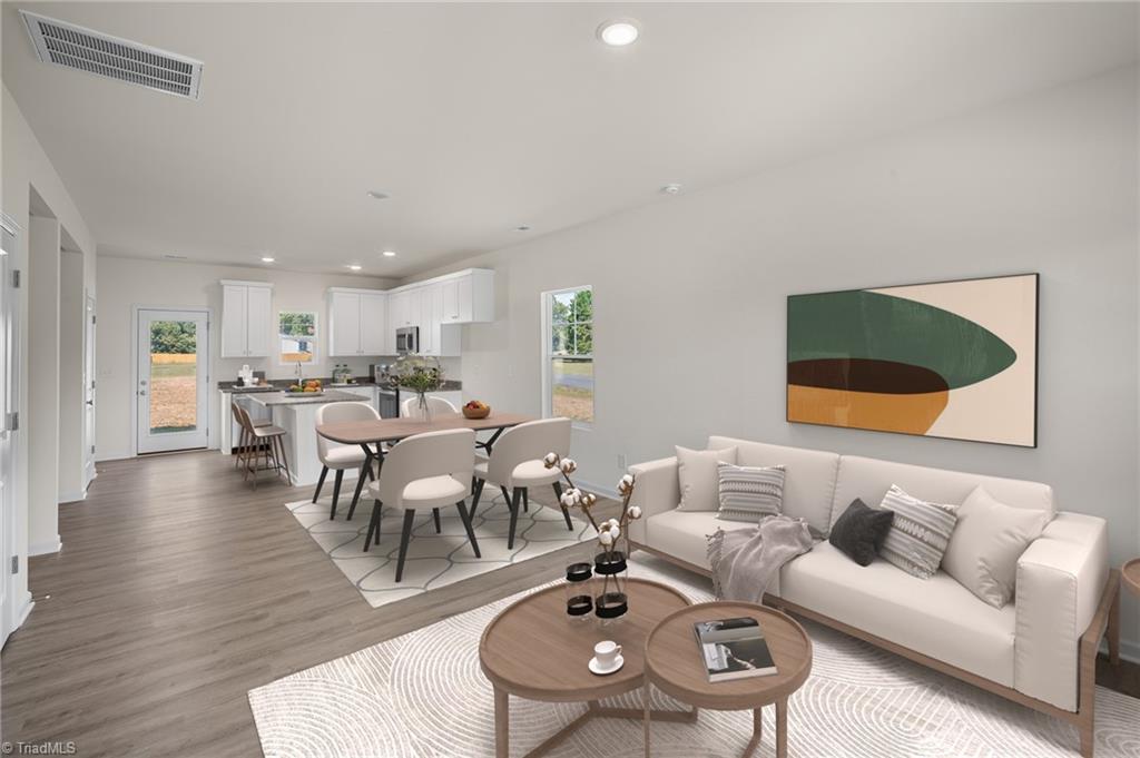property viewer photo 2