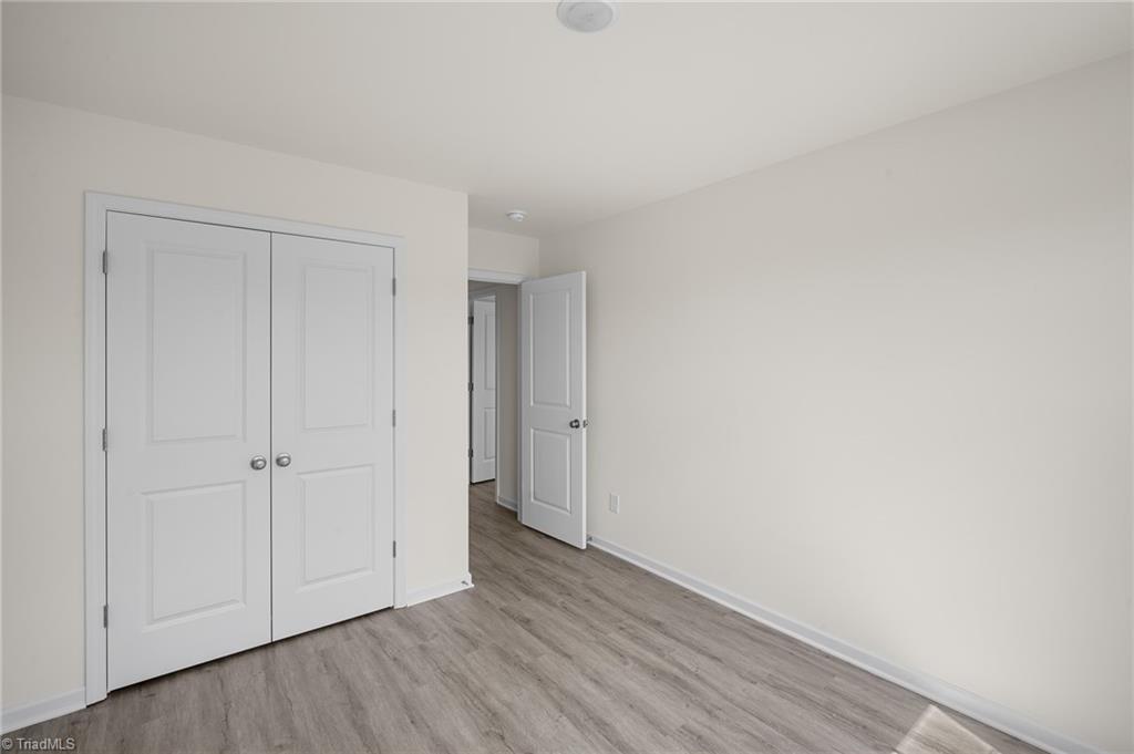 property viewer photo 21